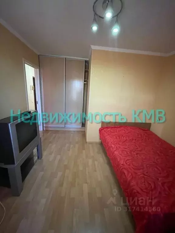 3-к кв. Ставропольский край, Минеральные Воды Почтовая ул. (70.0 м) - Фото 0