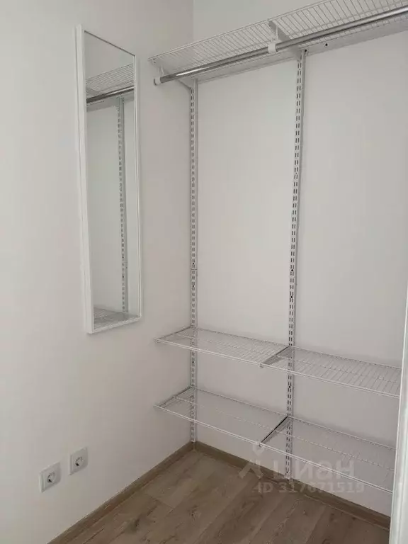 Студия Свердловская область, Екатеринбург ул. Щербакова, 148/2 (34.0 ... - Фото 1