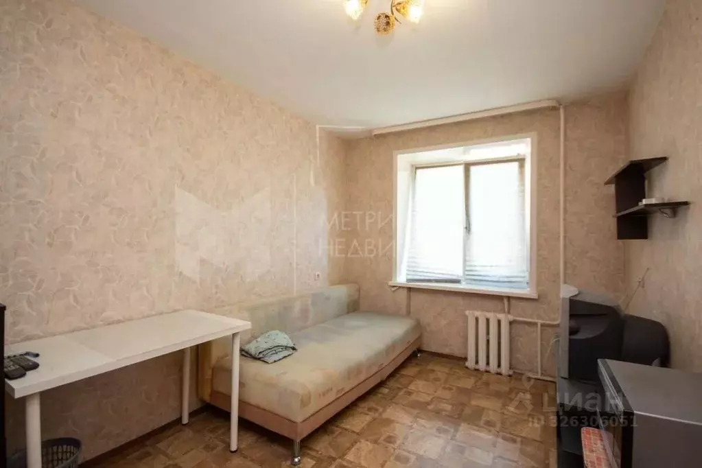 Студия Тюменская область, Тюмень Тарманы мкр, ул. Игримская, 33 (11.8 ... - Фото 1