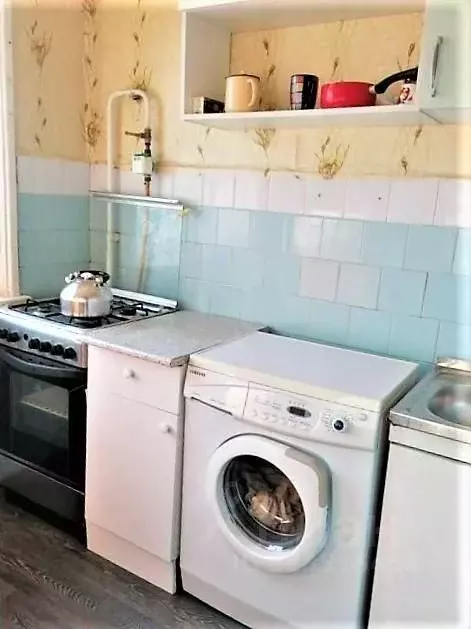 2-к кв. Омская область, Омск ул. Труда, 33 (45.1 м) - Фото 1