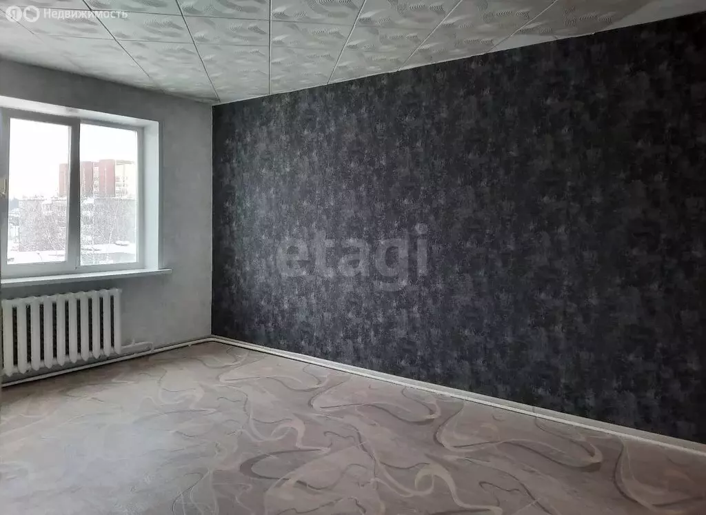 3-комнатная квартира: Чернушка, Коммунистическая улица, 6 (64.5 м) - Фото 1