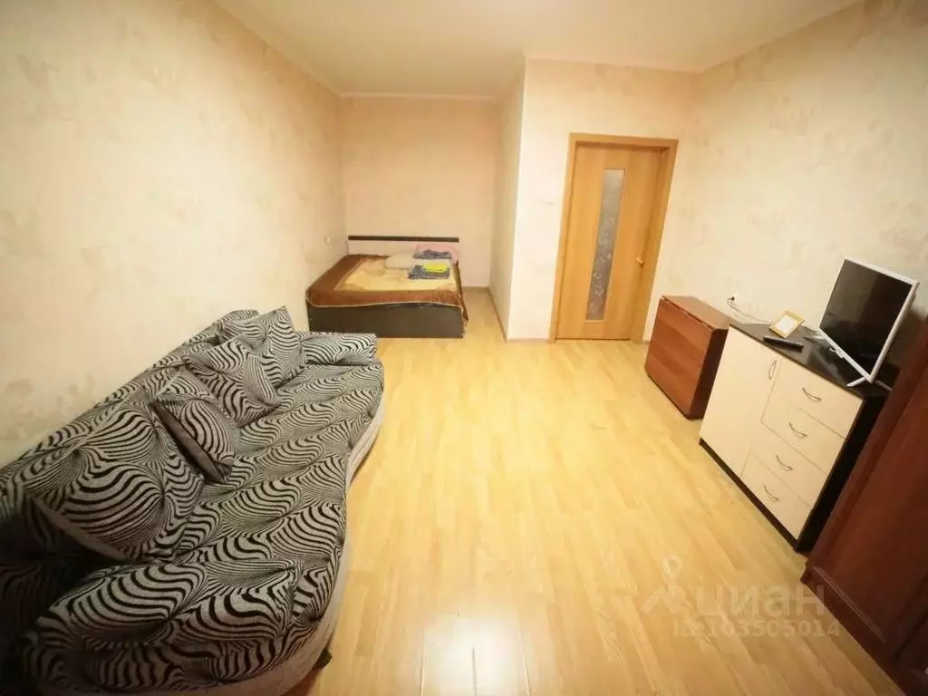 1-к кв. Башкортостан, Уфа Революционная ул, 92/4 (42.0 м) - Фото 1