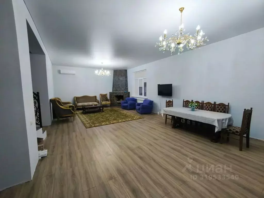 Дом в Дагестан, Махачкала Караман-7 мкр, ул. Шамова, 23А (200 м) - Фото 0