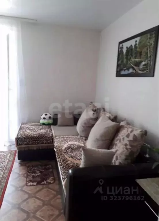 2-к кв. Омская область, Омск Береговой мкр, ул. Киселева, 33 (51.4 м) - Фото 0