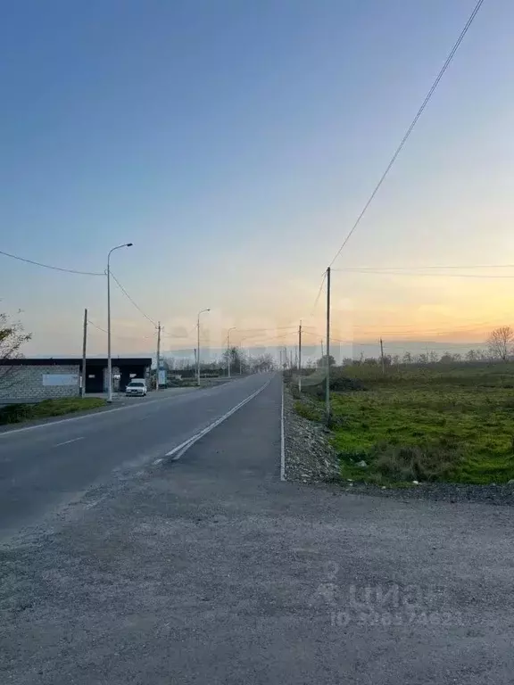 Участок в Ингушетия, Сунженский район, Троицкая ст-ца ул. 8 Марта ... - Фото 1