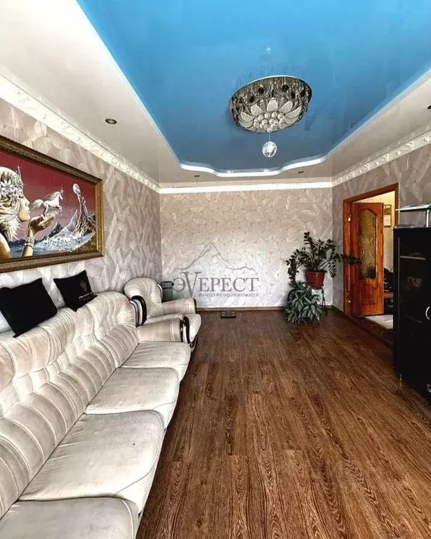 4-к кв. Белгородская область, Старый Оскол Буденного мкр, 8 (85.0 м) - Фото 1