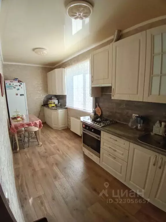 Дом в Татарстан, Елабуга Красногвардейская ул. (100 м) - Фото 1