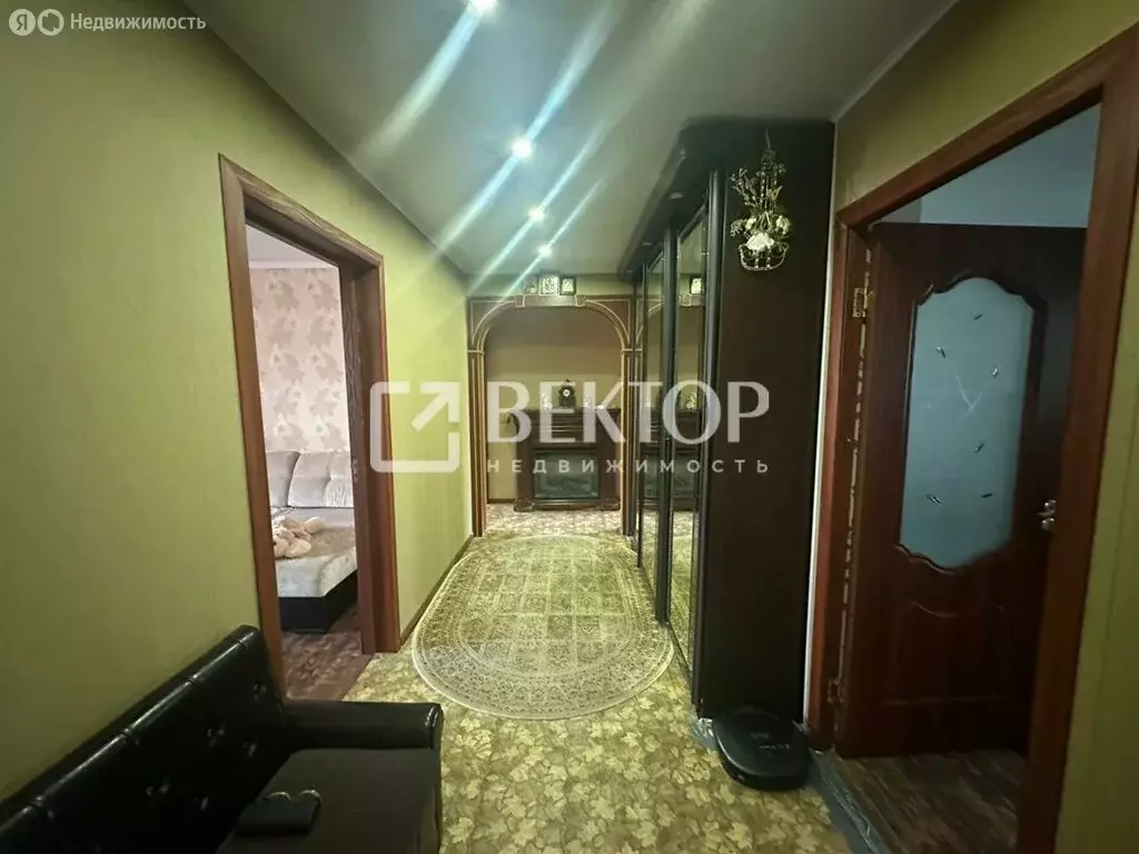 3-комнатная квартира: Тейково, улица Маршала Неделина, 8 (70 м) - Фото 0