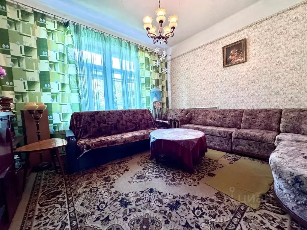 3-к кв. Брянская область, Клинцы ул. Демьяна Бедного, 2 (67.4 м) - Фото 2