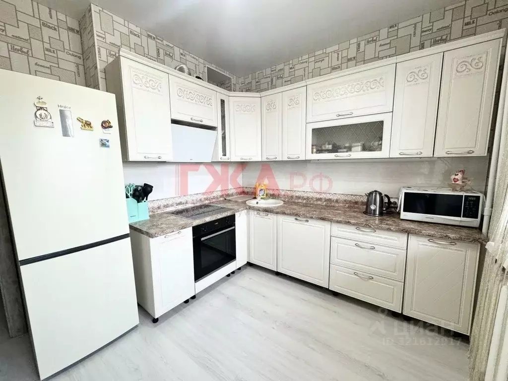 2-к кв. Саха (Якутия), Нерюнгри ул. Аммосова, 8/1 (63.1 м) - Фото 2