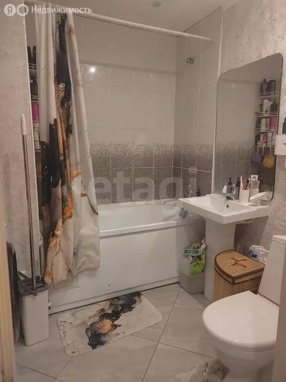 3-комнатная квартира: Ачинск, 6-й микрорайон, 11 (58.6 м) - Фото 2