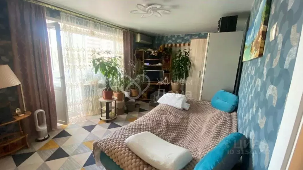 3-к кв. Волгоградская область, Волгоград ул. Зины Маресевой, 9 (54.0 ... - Фото 1