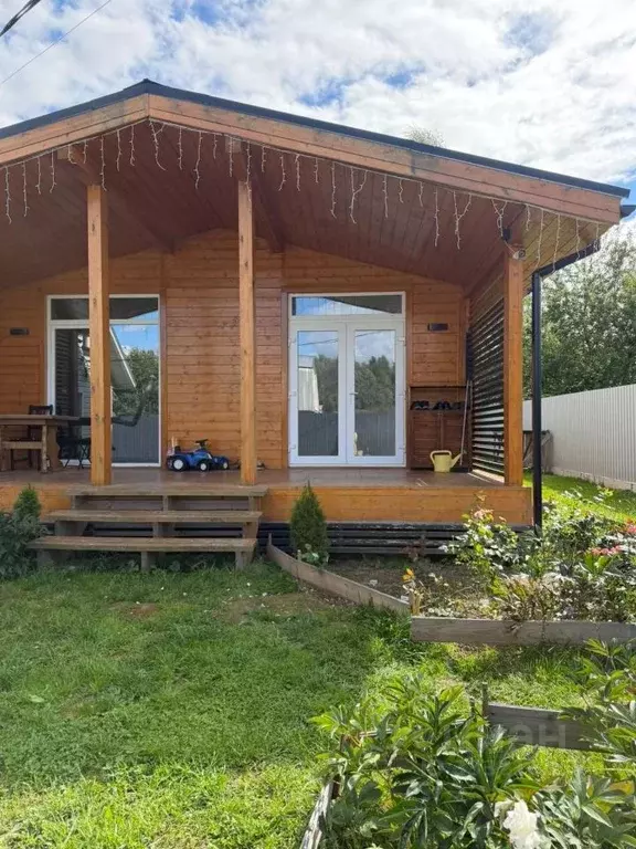 Дом в Московская область, Лобня ул. Оленьи Пруды, 14А (91 м) - Фото 2