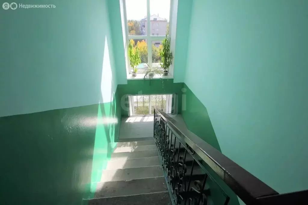 1-комнатная квартира: Ялуторовск, улица Скворцова-Степанова, 6 (30.4 ... - Фото 2