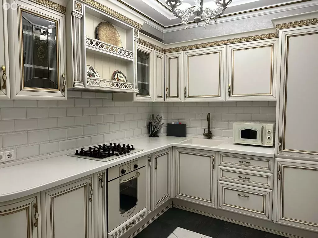 3-комнатная квартира: Калининград, улица Согласия, 34 (86 м) - Фото 0