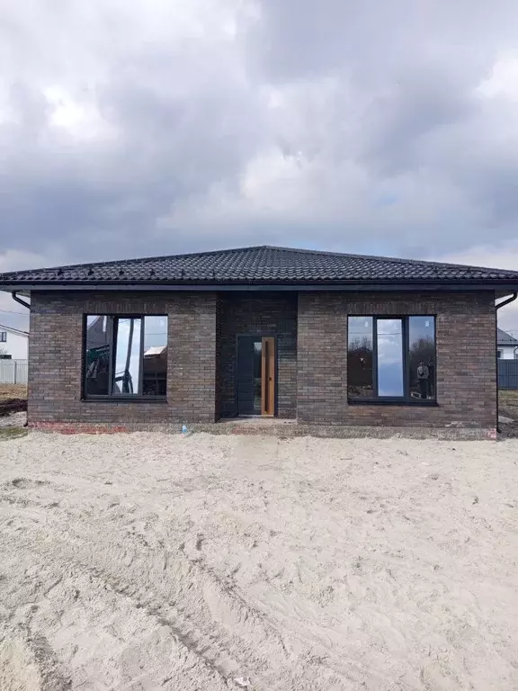 Дом в Курская область, Курский район, Моковский сельсовет, д. Духовец  ... - Фото 2