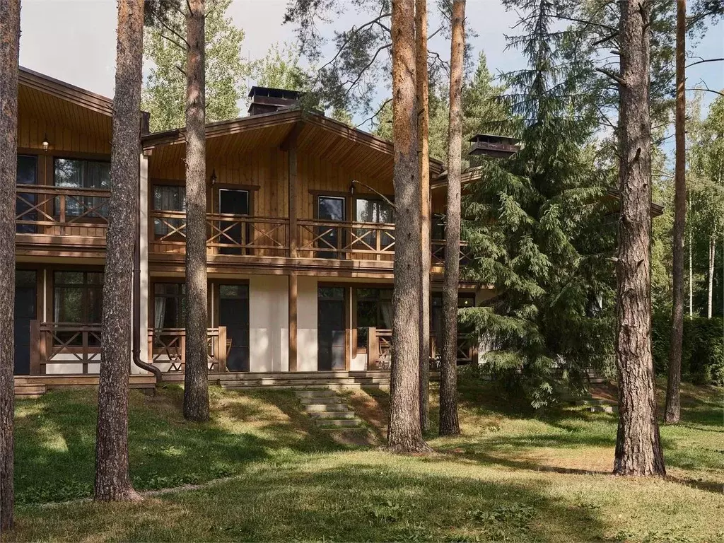 Дом в Ленинградская область, Всеволожский район, Бугровское городское ... - Фото 0