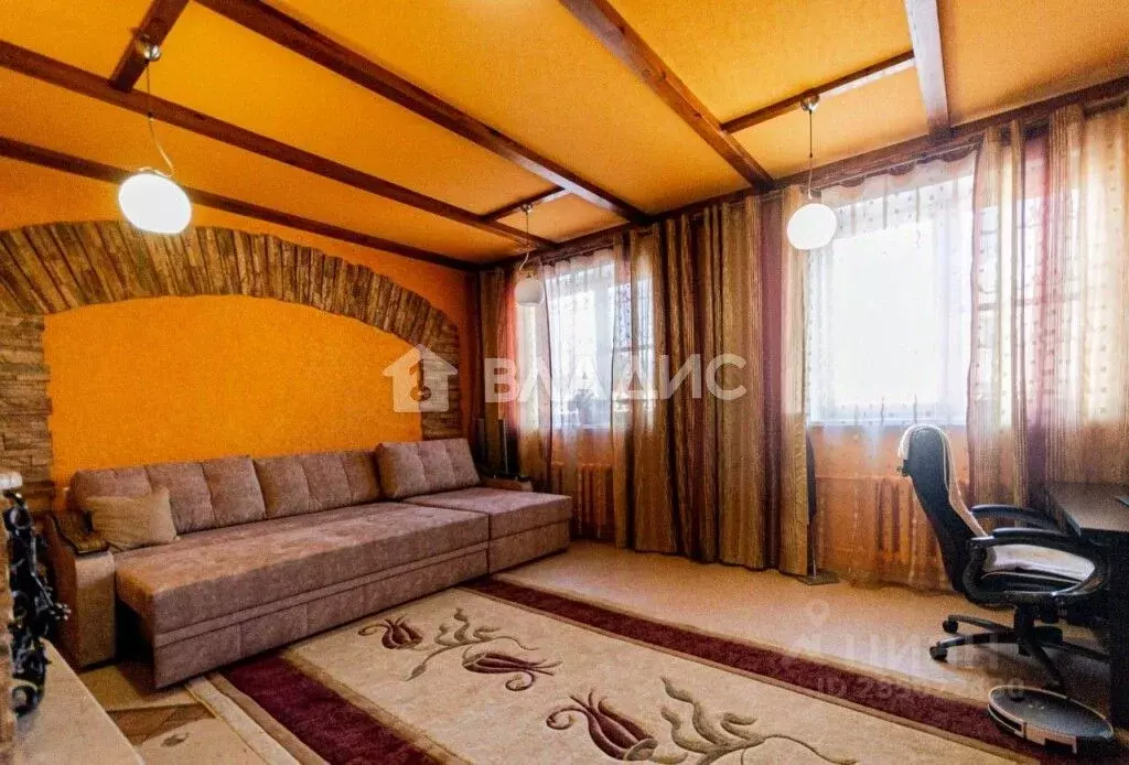 Дом в Саратовская область, Балаково Казанская ул., 95 (305 м) - Фото 1