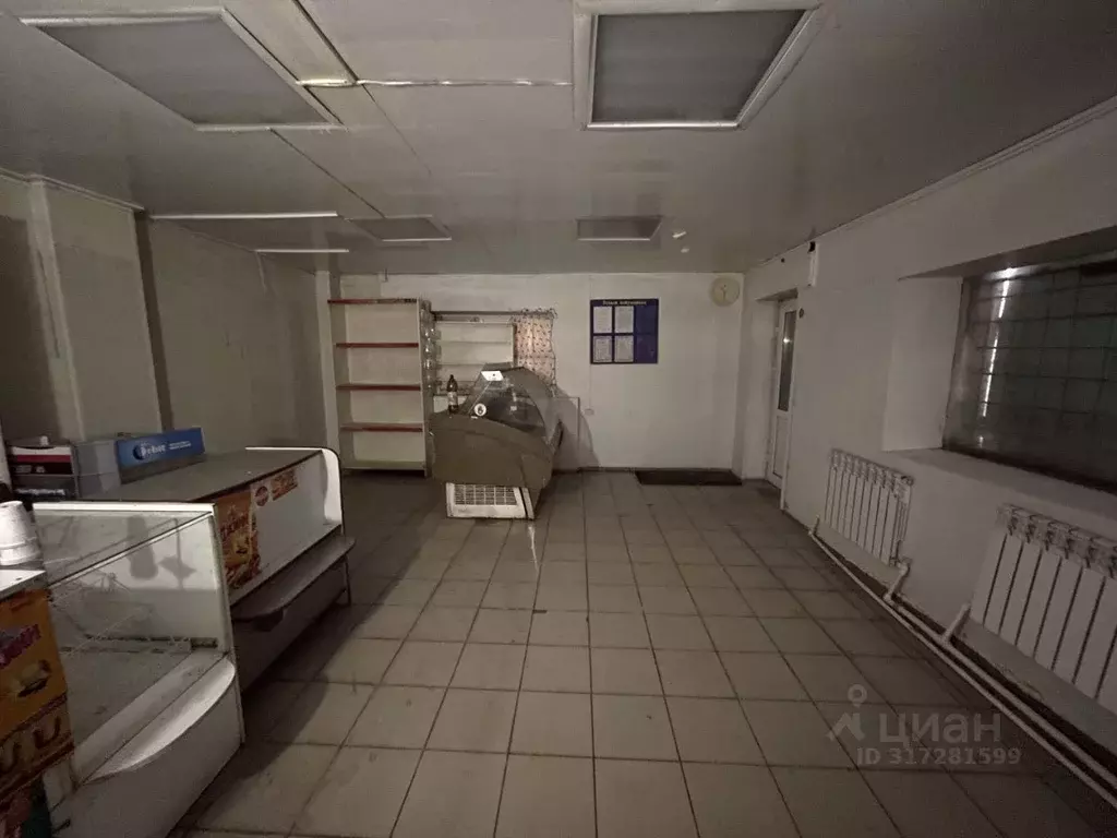Помещение свободного назначения в Омская область, Омск Чередовый мкр, ... - Фото 0