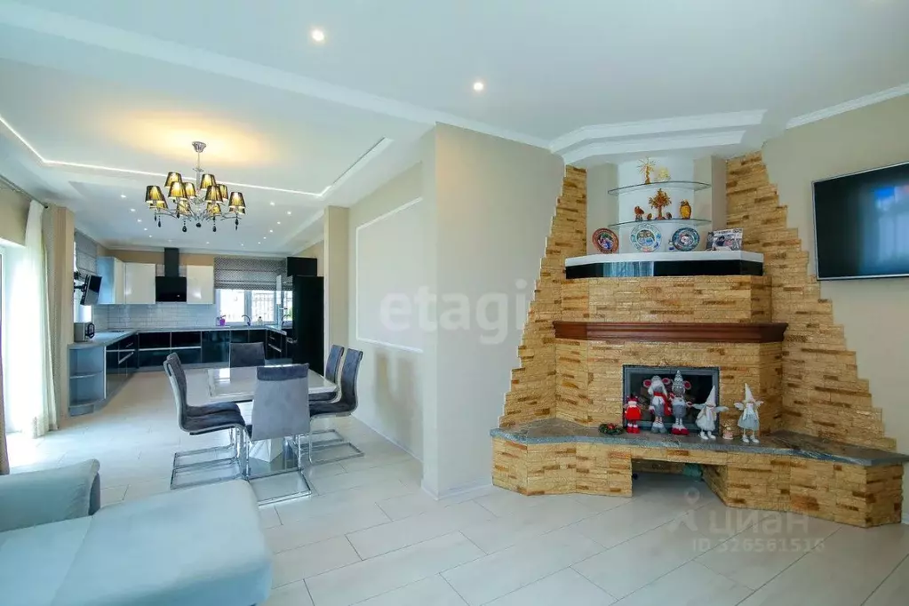 Дом в Калининградская область, Гурьевский муниципальный округ, пос. ... - Фото 1