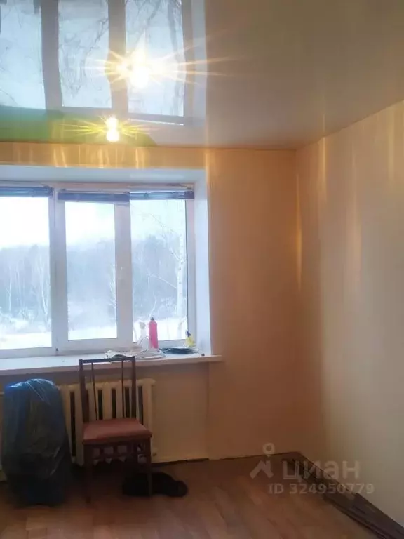 Комната Нижегородская область, Дзержинск ул. Самохвалова, 13 (12.8 м) - Фото 2