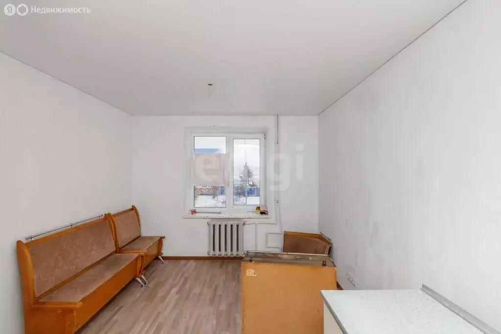 1-комнатная квартира: село Стрехнино, улица 70 лет Октября, 14 (29.5 ... - Фото 2