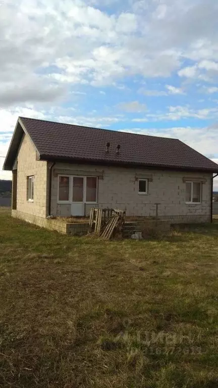 Дом в Белгородская область, Короча ул. Дорошенко (86 м) - Фото 0