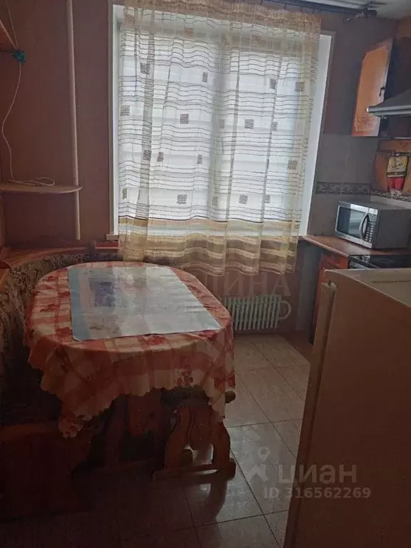 3-к кв. Белгородская область, Старый Оскол Королева мкр, 4 (64.0 м) - Фото 1