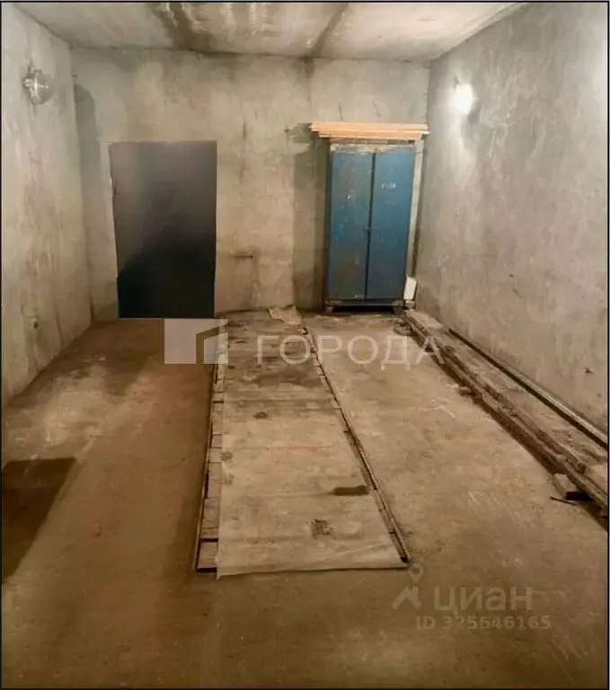 Гараж в Новосибирская область, Новосибирск ул. Кошурникова, 57/1 (28 ... - Фото 1