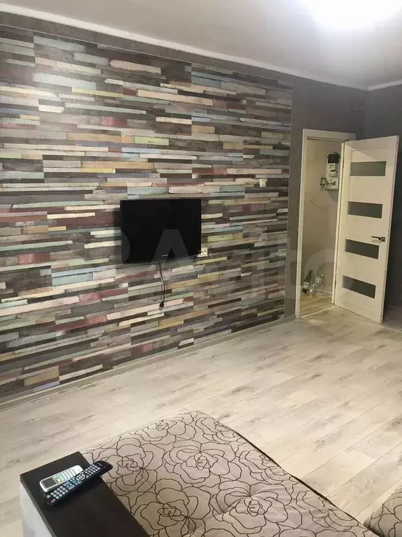 1-к. квартира, 38 м, 2/10 эт. - Фото 0