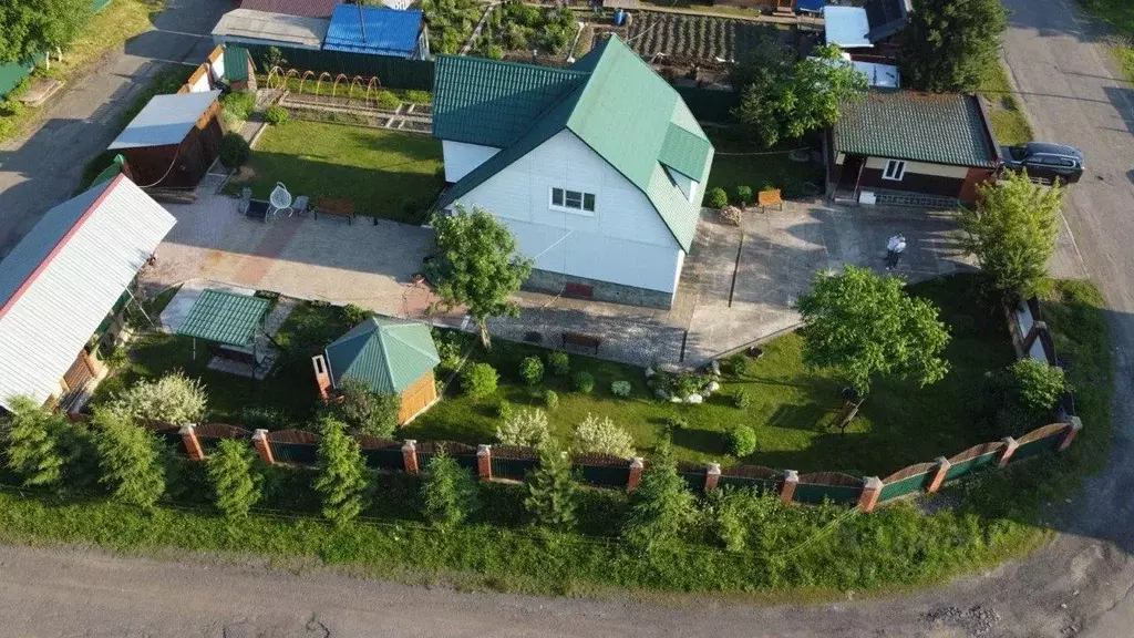 Дом в Кемеровская область, Междуреченск Загородная ул., 19 (140 м) - Фото 2