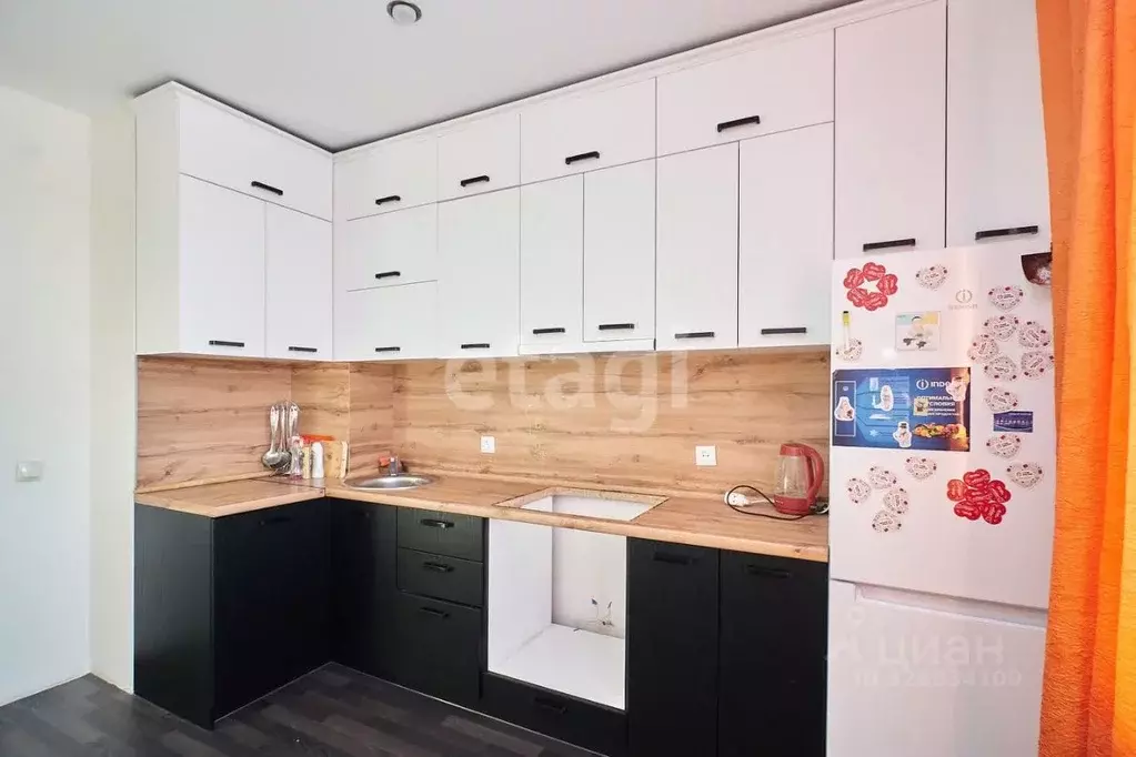 2-к кв. Тюменская область, Тюмень Ставропольская ул., 160 (54.0 м) - Фото 2