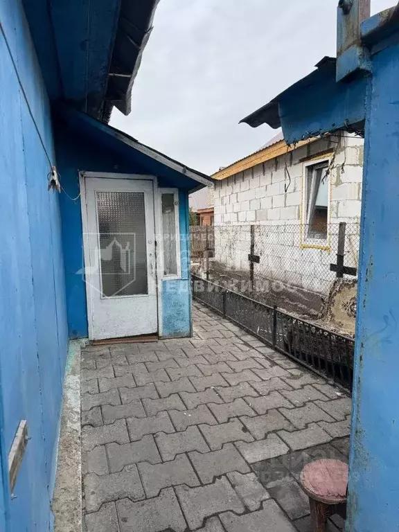 Дом в Кемеровская область, Кемерово Окружной проезд, 44 (45 м) - Фото 1