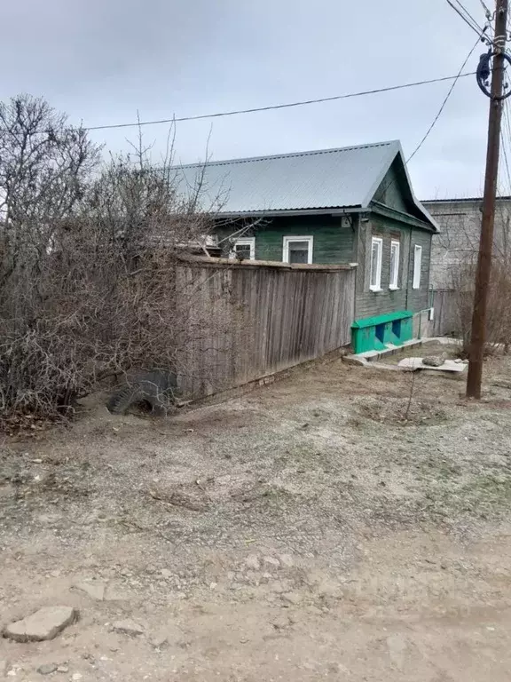 Дом в Волгоградская область, Волгоград Черновицкая ул. (74 м) - Фото 1