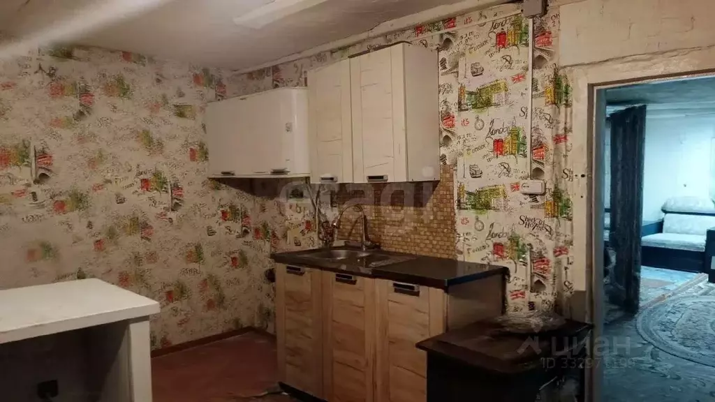Дом в Челябинская область, Пласт ул. Леваневского (33 м) - Фото 1