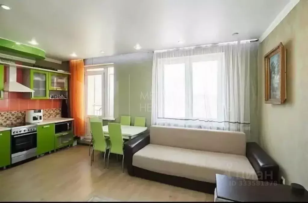 3-к кв. Тюменская область, Тюмень ул. Западносибирская, 30 (70.0 м) - Фото 2