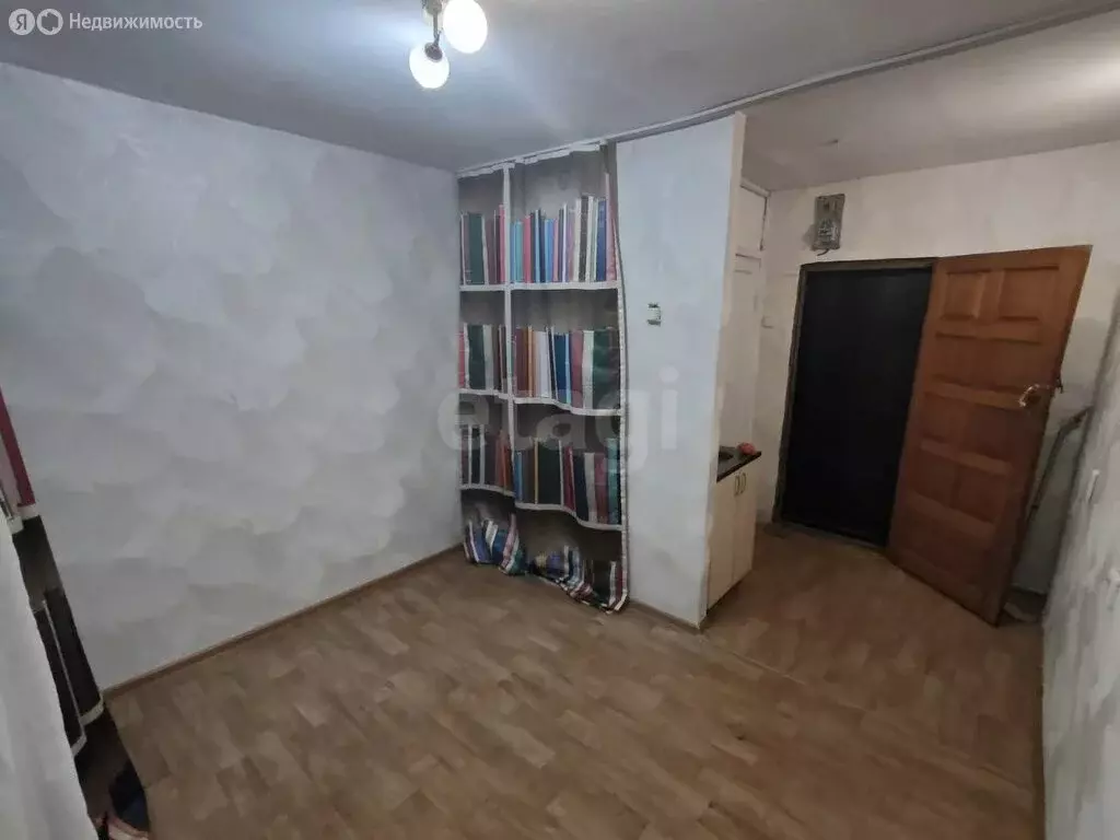 Квартира-студия: Бийск, Ударная улица, 73 (12.8 м) - Фото 2