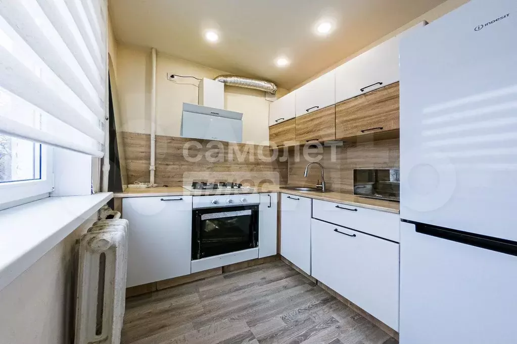 3-к. квартира, 58,1 м, 4/5 эт. - Фото 0