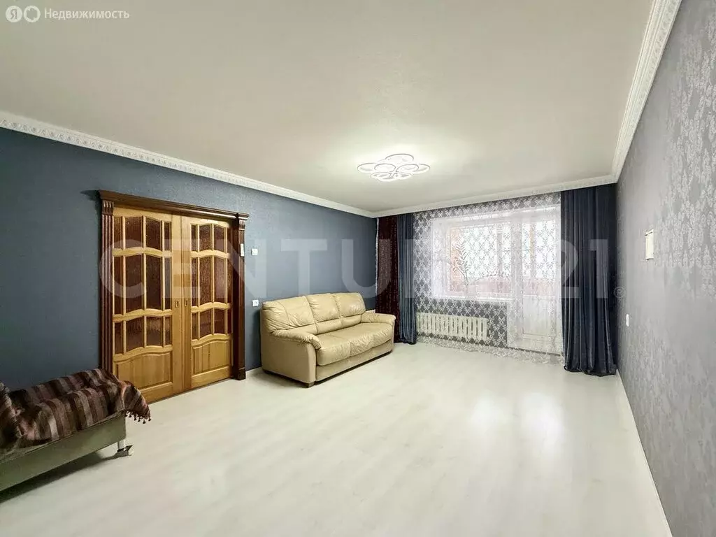 3-комнатная квартира: Чебоксары, проспект 9-й Пятилетки, 2к3 (106.2 м) - Фото 1