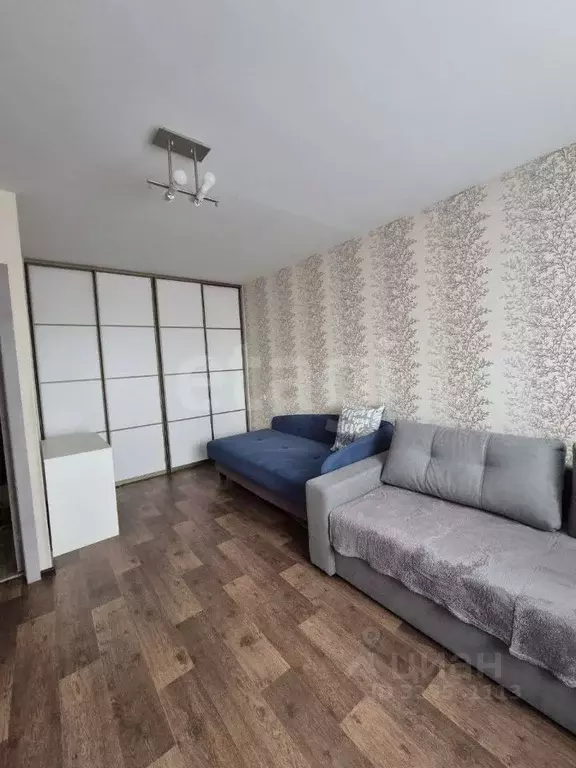 1-к кв. Тюменская область, Тюмень ул. 50 лет Октября, 36а (38.2 м) - Фото 1