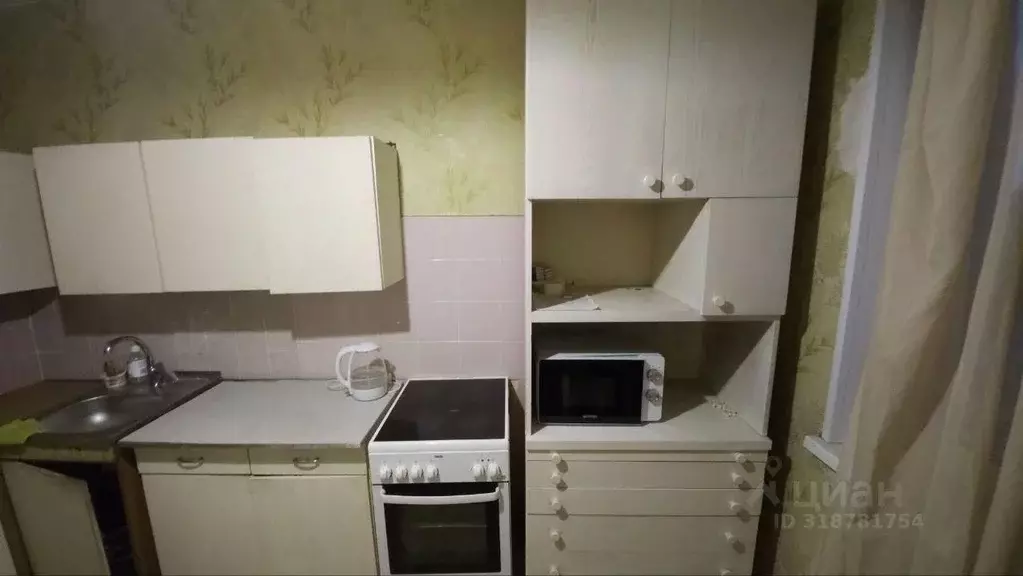 1-к кв. Москва ул. Грина, 1К4 (35.4 м) - Фото 0