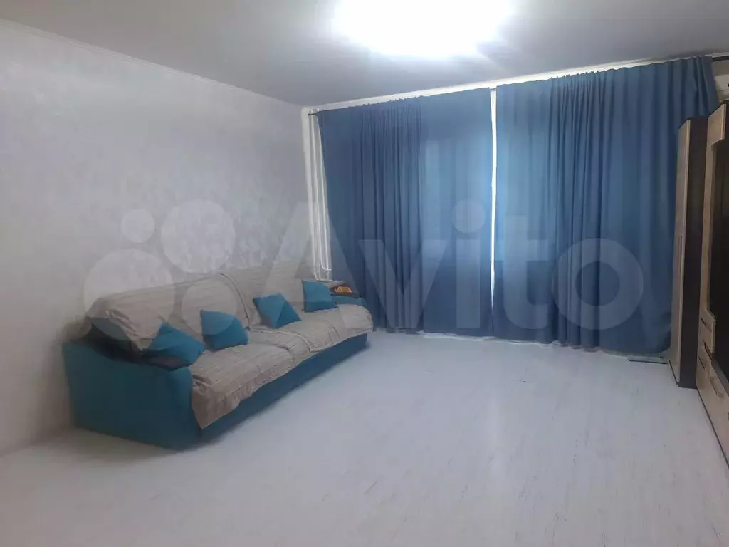 2-к. квартира, 80 м, 5/10 эт. - Фото 0