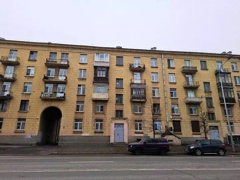 Комната, 38 м - Фото 1