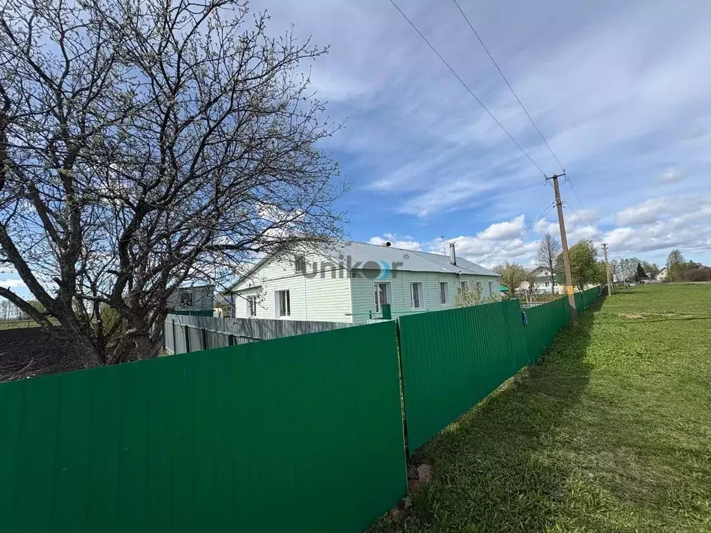Дом в Башкортостан, Нуримановский район, Байгильдинский сельсовет, с. ... - Фото 1