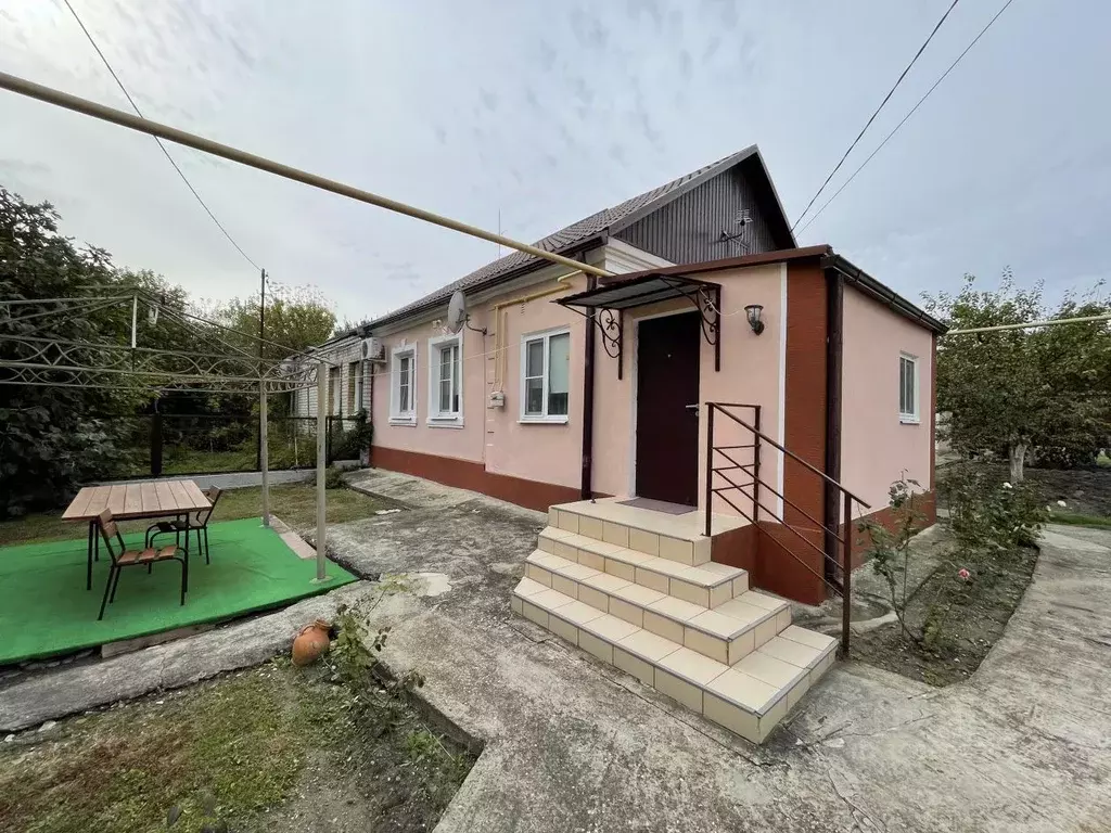 Дом в Краснодарский край, Геленджик Солнечная ул. (48 м) - Фото 1