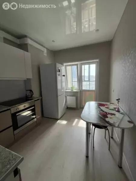 2-комнатная квартира: Уфа, Караидельская улица, 4 (50 м) - Фото 1