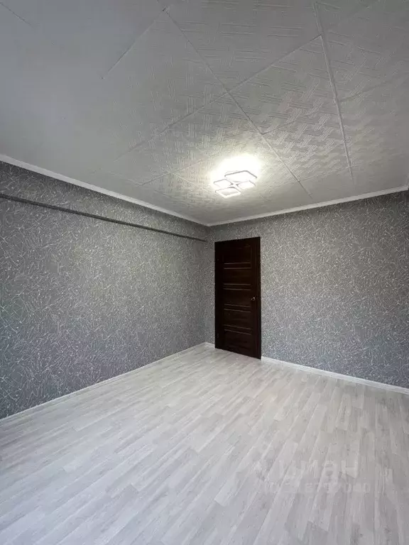 2-к кв. Вологодская область, Череповец ул. Бардина, 27 (40.0 м) - Фото 2