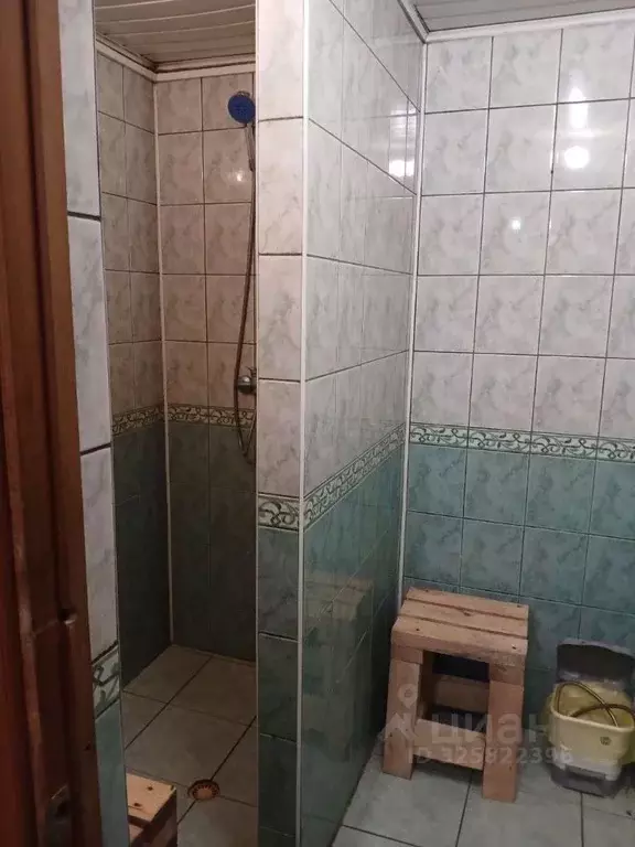 Комната Псковская область, Псков ул. Металлистов, 5 (17.0 м) - Фото 2