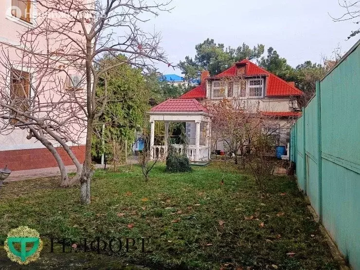 Дом в Геленджик, Красноармейская улица, 14 (197.4 м) - Фото 1