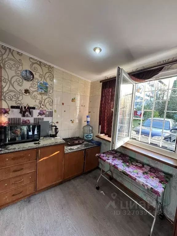 2-к кв. Краснодарский край, Туапсе Горная ул., 8 (39.4 м) - Фото 2